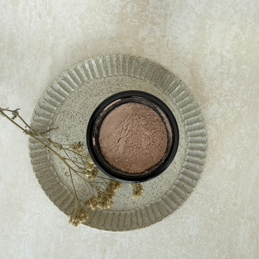 Water Free Exfoliant in Ceramic Dish