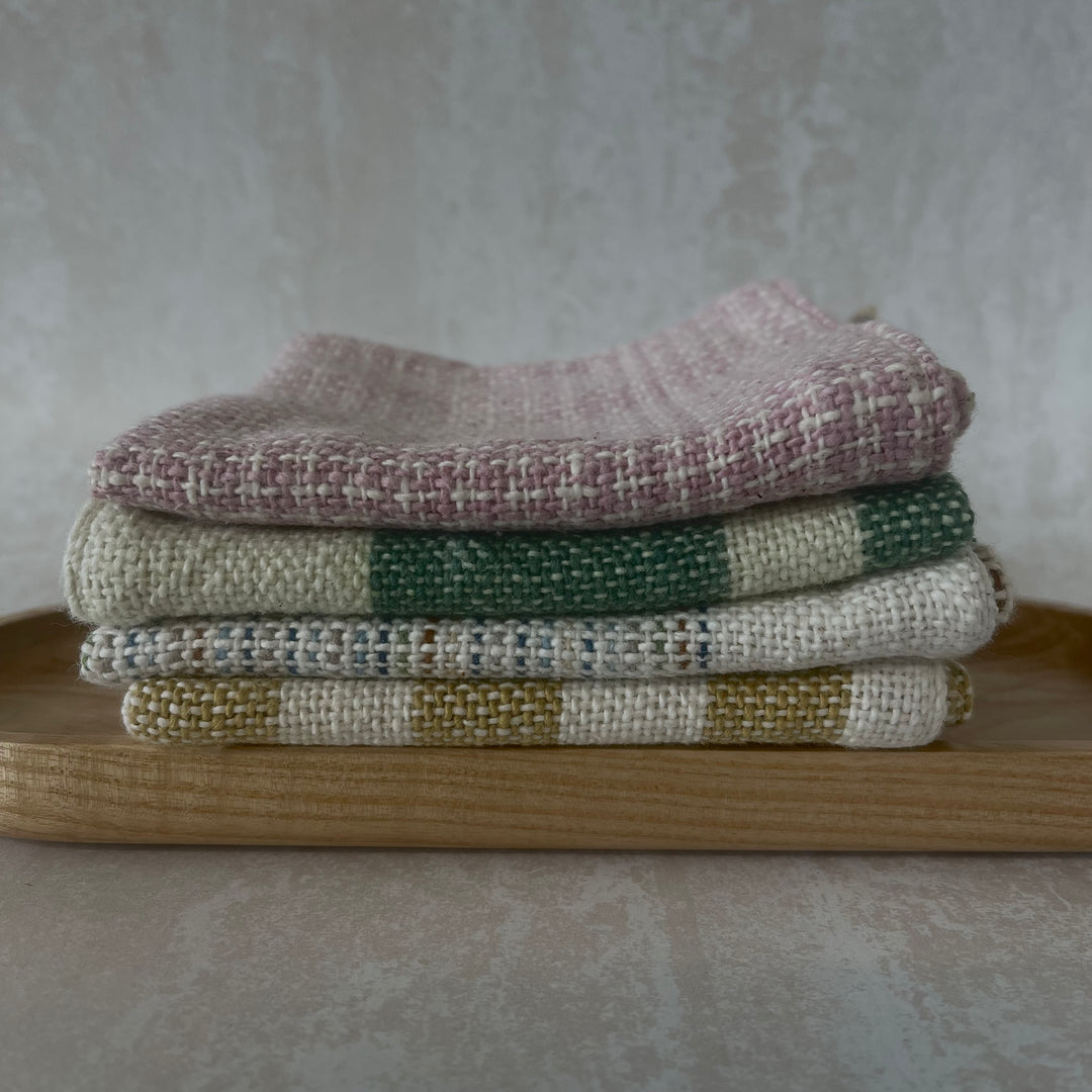 Plant dyed + Hand Loomed Face Washer Mäesi Apothecary